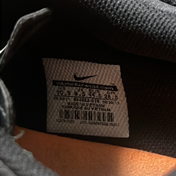 Nike Tempo Sneakers - Size 10.5 - Picture 10 of 11